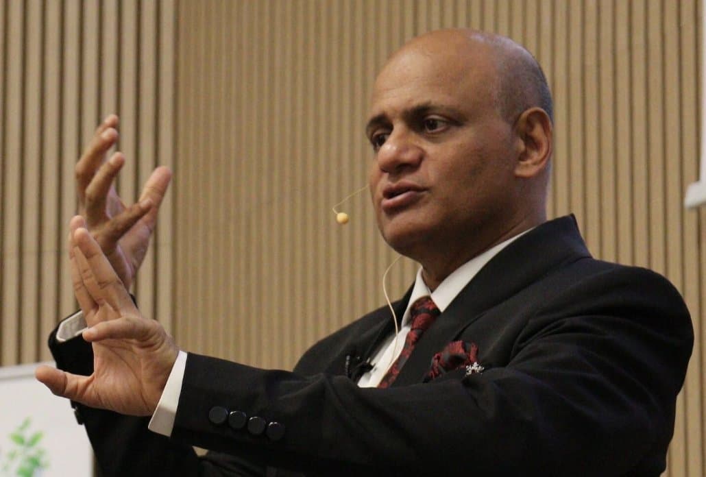 Dr. Vikram Chauhan, MD (Ayurveda), zakladateľ Planet Ayurveda